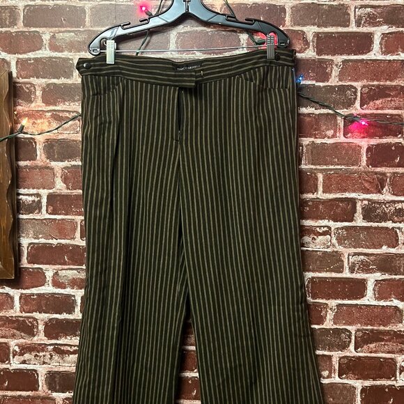 Franco Mirabelli Pinstripe Wool Suit Set - Charcoal Grey - Size 12 - Picture 8 of 10